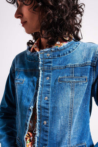 Q2 Women's Outerwear Light Wash Denim Jacket With Raw Hem Edge