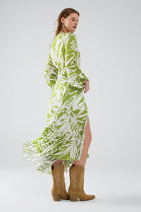 Q2 Women's Outerwear Maxi Green Kimono With Tropical Palm Print