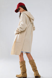 Q2 Women's Outerwear One Size / White Long Ribbed Cardigan With Pockes And Hood In Cream