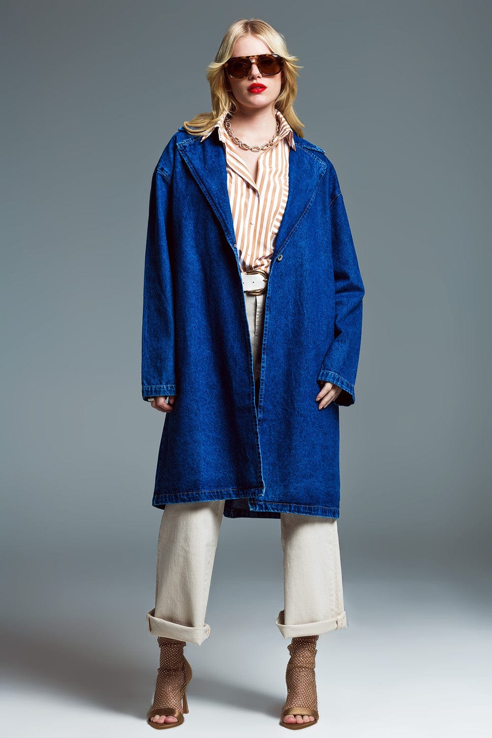 Q2 Women's Outerwear Oversized Denim Coat With Wide Collar In Mid Wash