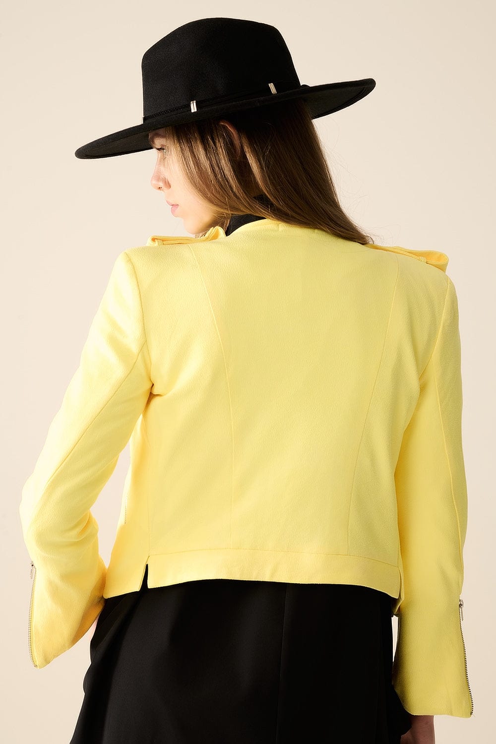 Q2 Women's Outerwear Yellow Jacket With Zipper Details