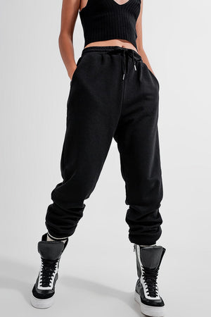 Q2 Women's Pants & Trousers Adjustable Waistband Joggers in Black