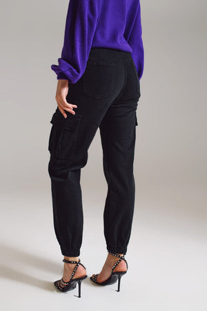 Q2 Women's Pants & Trousers Black Cargo Pants With Elasticated Waist And Hem
