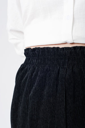 Q2 Women's Pants & Trousers Black cheesecloth pants