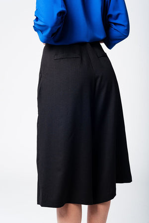 Q2 Women's Pants & Trousers Black pants skirt with silver buttons