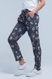 Q2 Women's Pants & Trousers Black pants with floral print