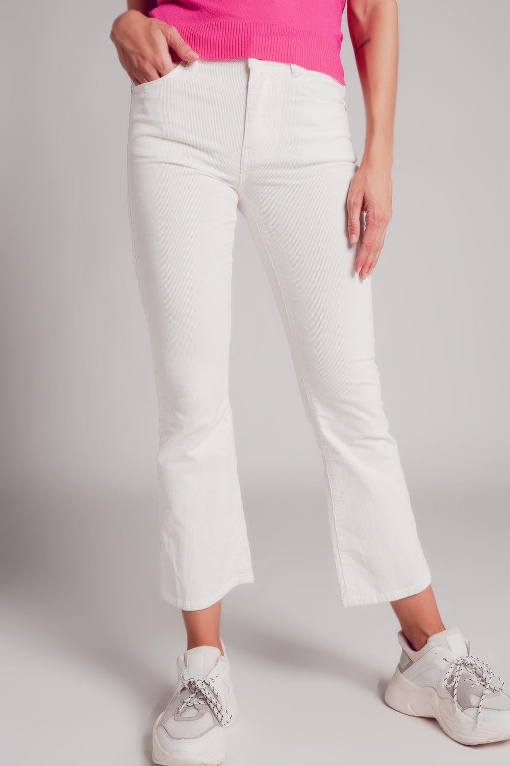 Q2 Women's Pants & Trousers Cord Flare in White