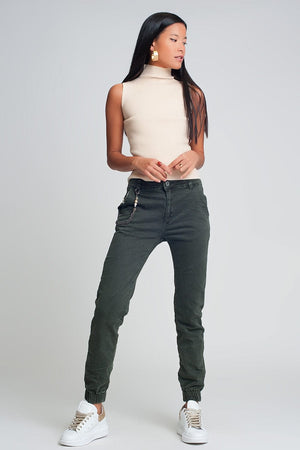 Q2 Women's Pants & Trousers Cuffed
Utility Pants with Chain in Khaki