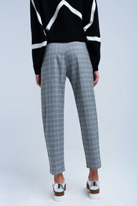 Q2 Women's Pants & Trousers Gray tartan pattern pants