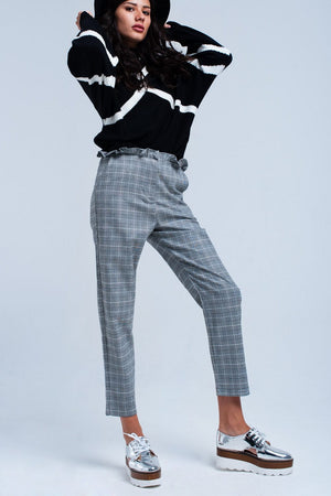 Q2 Women's Pants & Trousers Gray tartan pattern pants