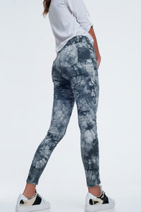 Q2 Women's Pants & Trousers Gray Tinted Slim Pants