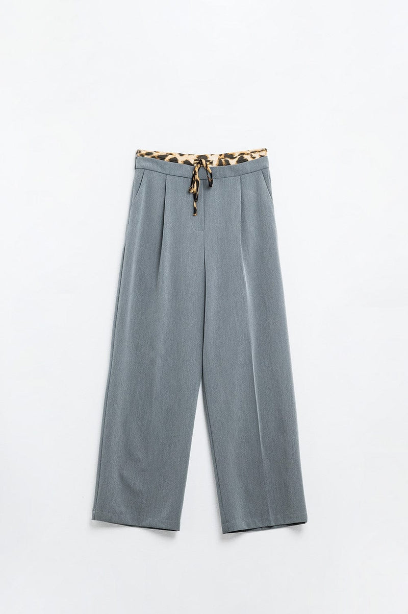 Q2 Women's Pants & Trousers Grey Pleated Pants With Leopard Detail At The Waist