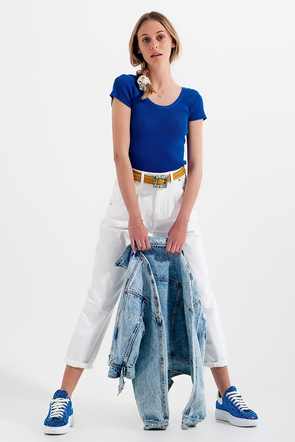 Q2 Women's Pants & Trousers High Rise Mom Jeans with Pleat Front in White