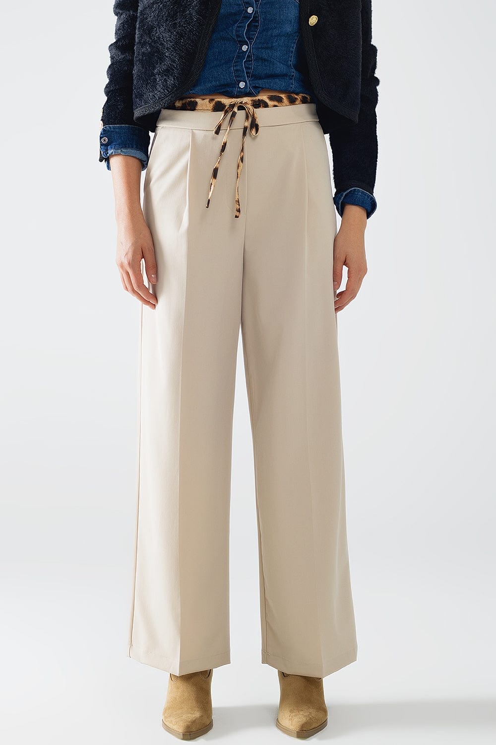 Q2 Women's Pants & Trousers Long Beige Pleated Trousers With Leopard Detail At The Waist