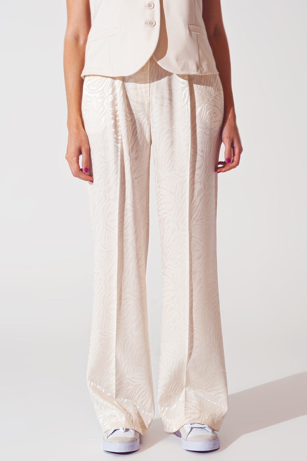 Q2 Women's Pants & Trousers Loose Fit Zebra Print Pants in White