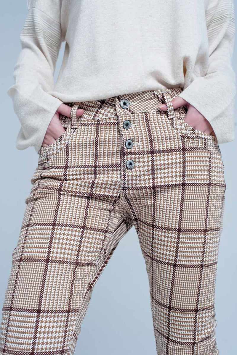 Q2 Women's Pants & Trousers Pants in Beige Check with Button