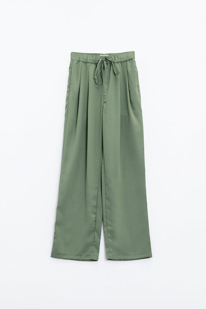 Q2 Women's Pants & Trousers Pants In Green With Front Pockets And Drawstring Closing