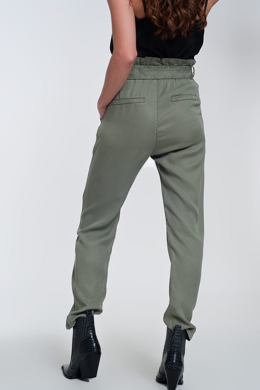 Q2 Women's Pants & Trousers Pants with Tie Waist in Green