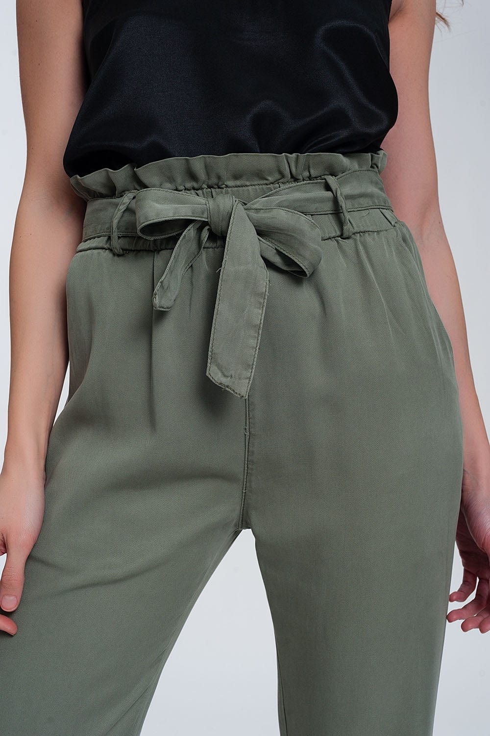 Q2 Women's Pants & Trousers Pants with Tie Waist in Green