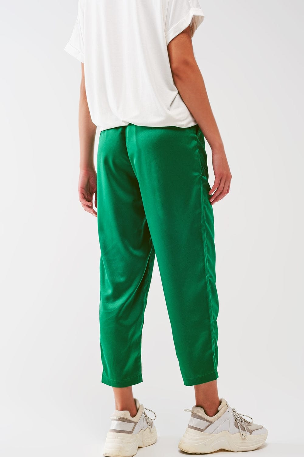 Q2 Women's Pants & Trousers Satin Cropped Pants in Green