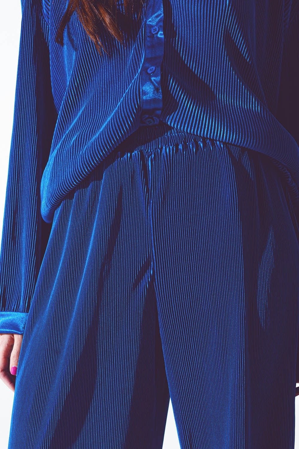 Q2 Women's Pants & Trousers Satin Pleated Wide Leg Pants in Blue