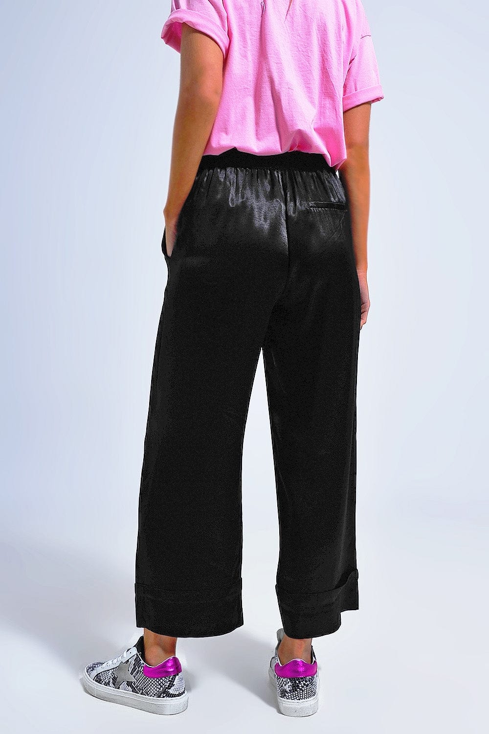 Q2 Women's Pants & Trousers Satin Wide Leg Suit Pants in Black