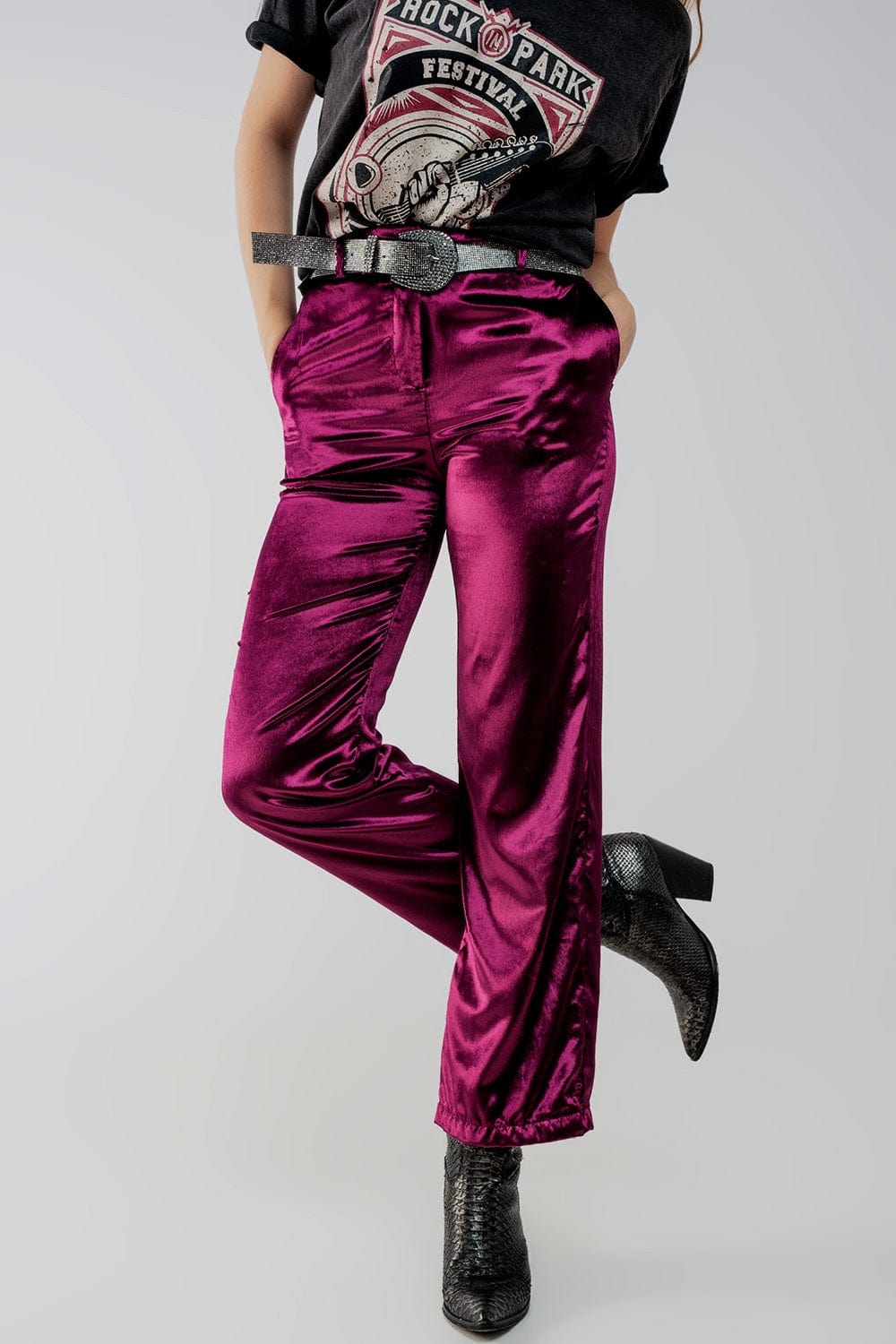 Q2 Women's Pants & Trousers Straight Leg Velvet Pants in Purple