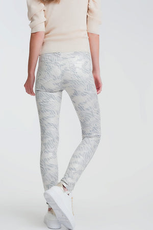 Q2 Women's Pants & Trousers Super Skinny Pants with Stirrup in Camo