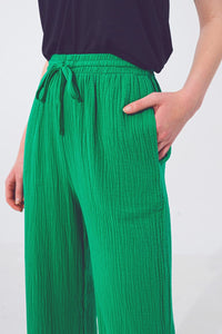 Q2 Women's Pants & Trousers Textured Loose Fit Pants in Green