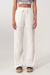 Q2 Women's Pants & Trousers Textured Wide Leg Pants in White
