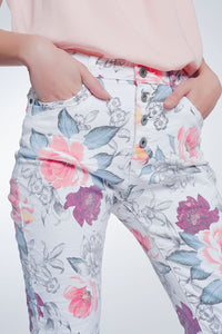 Q2 Women's Pants & Trousers White Boyfriend Jeans with Floral Print
