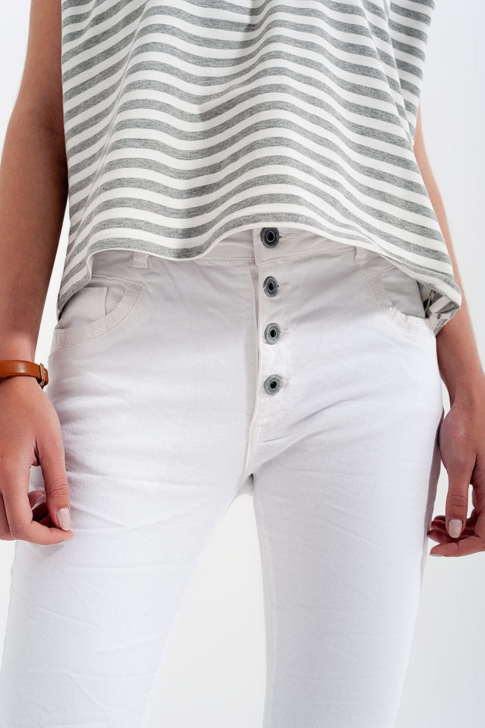Q2 Women's Pants & Trousers White Boyfriend Pants with Sequin Pocket Detail