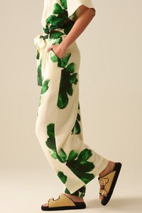 Q2 Women's Pants & Trousers White Palazzo Pants With Green Tropial Flower Print And Matching Belt