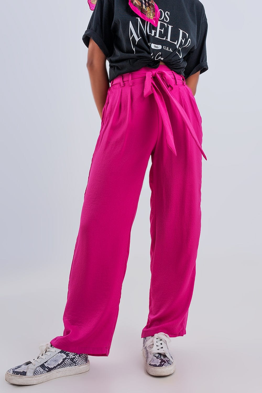 Q2 Women's Pants & Trousers Wide Leg Belted Pants in Fuchsia