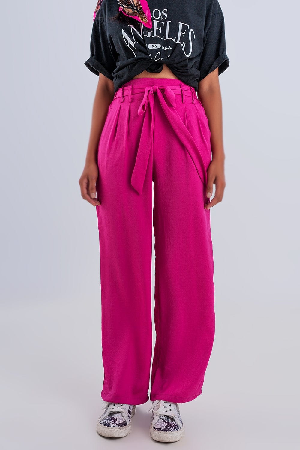 Q2 Women's Pants & Trousers Wide Leg Belted Pants in Fuchsia