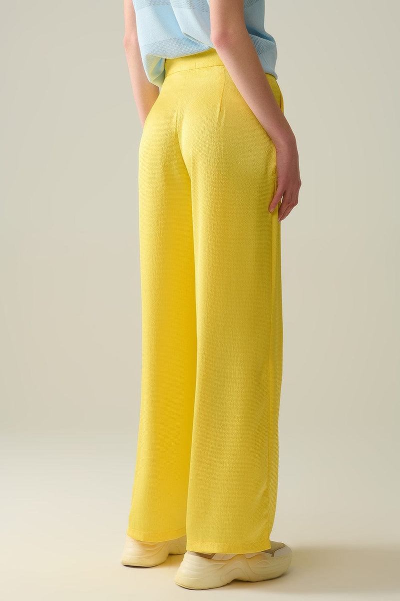Q2 Women's Pants & Trousers Yellow Wide Leg Pants In Textured Satin
