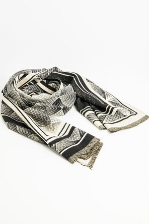 Q2 Women's Scarves, Wraps, & Gloves One Size / Black Black Knitted Scarf With Geometric Print