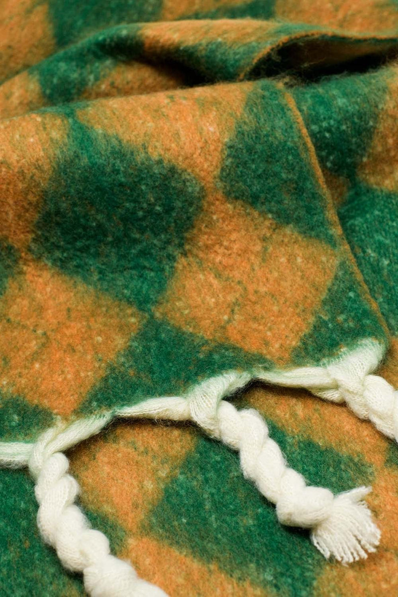 Q2 Women's Scarves, Wraps, & Gloves One Size / Green Chunky Scarf In Argyle Pattern In  Green