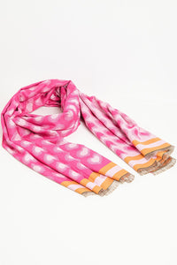 Q2 Women's Scarves, Wraps, & Gloves One Size / Pink Soft Pink Scarf With Heart Print