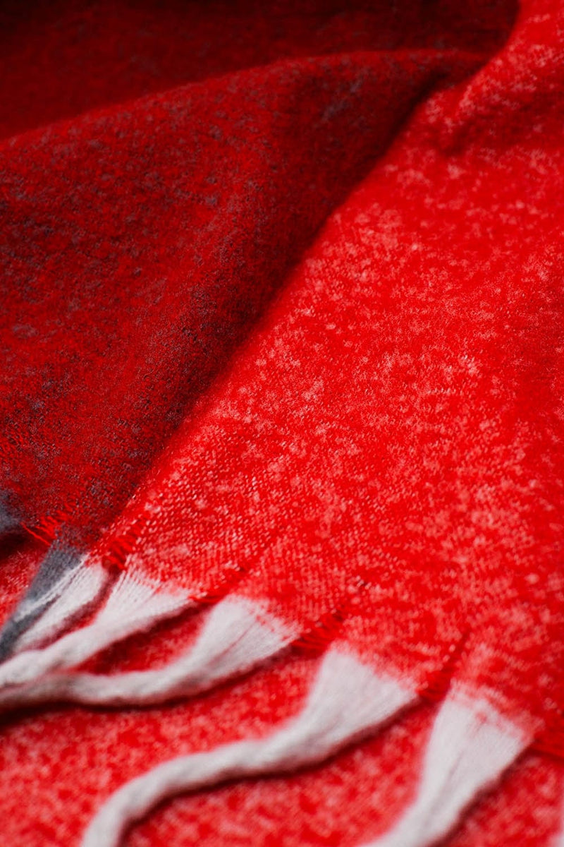 Q2 Women's Scarves, Wraps, & Gloves One Size / Red Chunky Knit Scarf In Red Color Block With Fringes