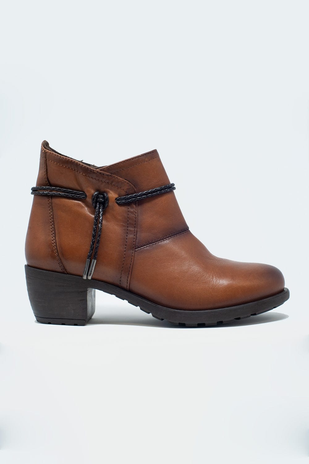 Q2 Women's Shoe Brown Blocked Mid Heeled Ankle Boots