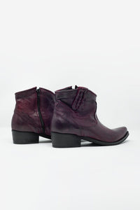 Q2 Women's Shoe Western Sock Boots in Maroon with Detail on the Side
