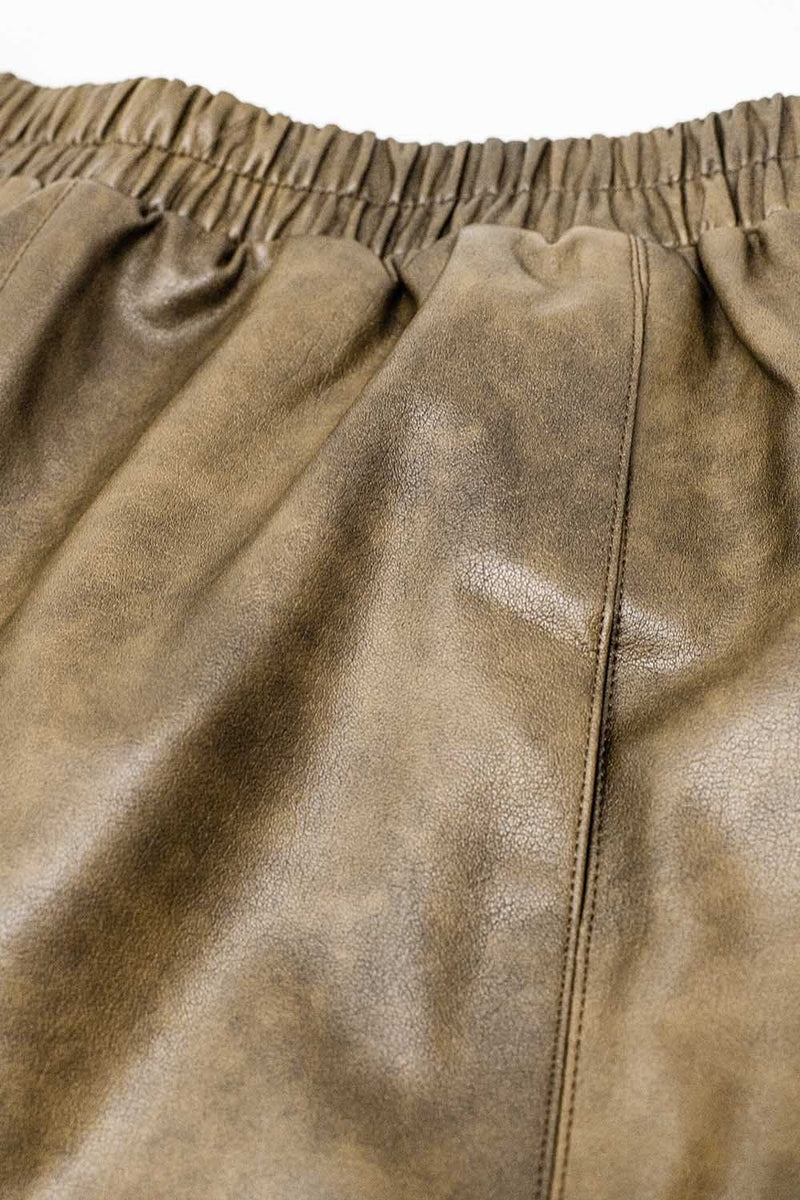 Q2 Women's Shorts Faux Leather Relaxed Shorts In Vintage Brown