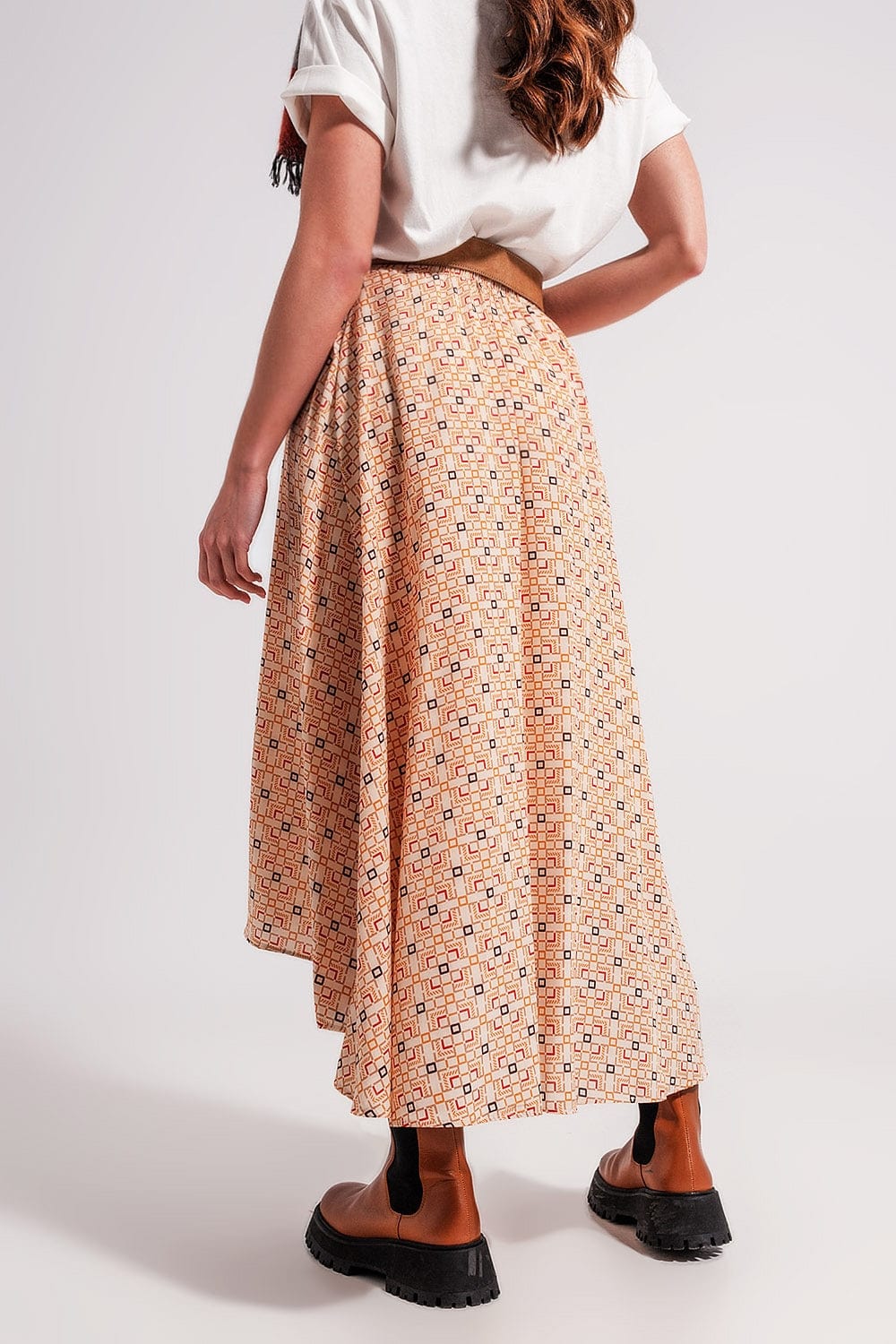 Q2 Women's Skirt 90s Midi Skirt in Geo Print
