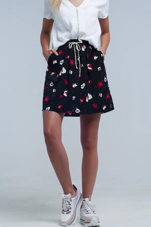 Q2 Women's Skirt Black mini skirt with floral pattern
