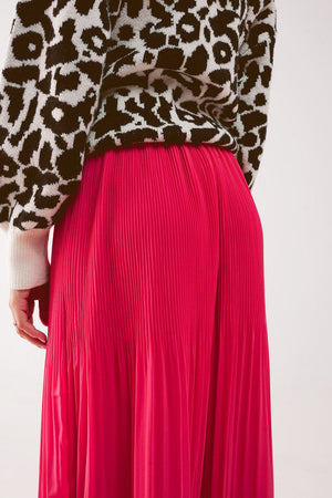 Q2 Women's Skirt Chiffon Pleated Midi Skirt in Fuchsia