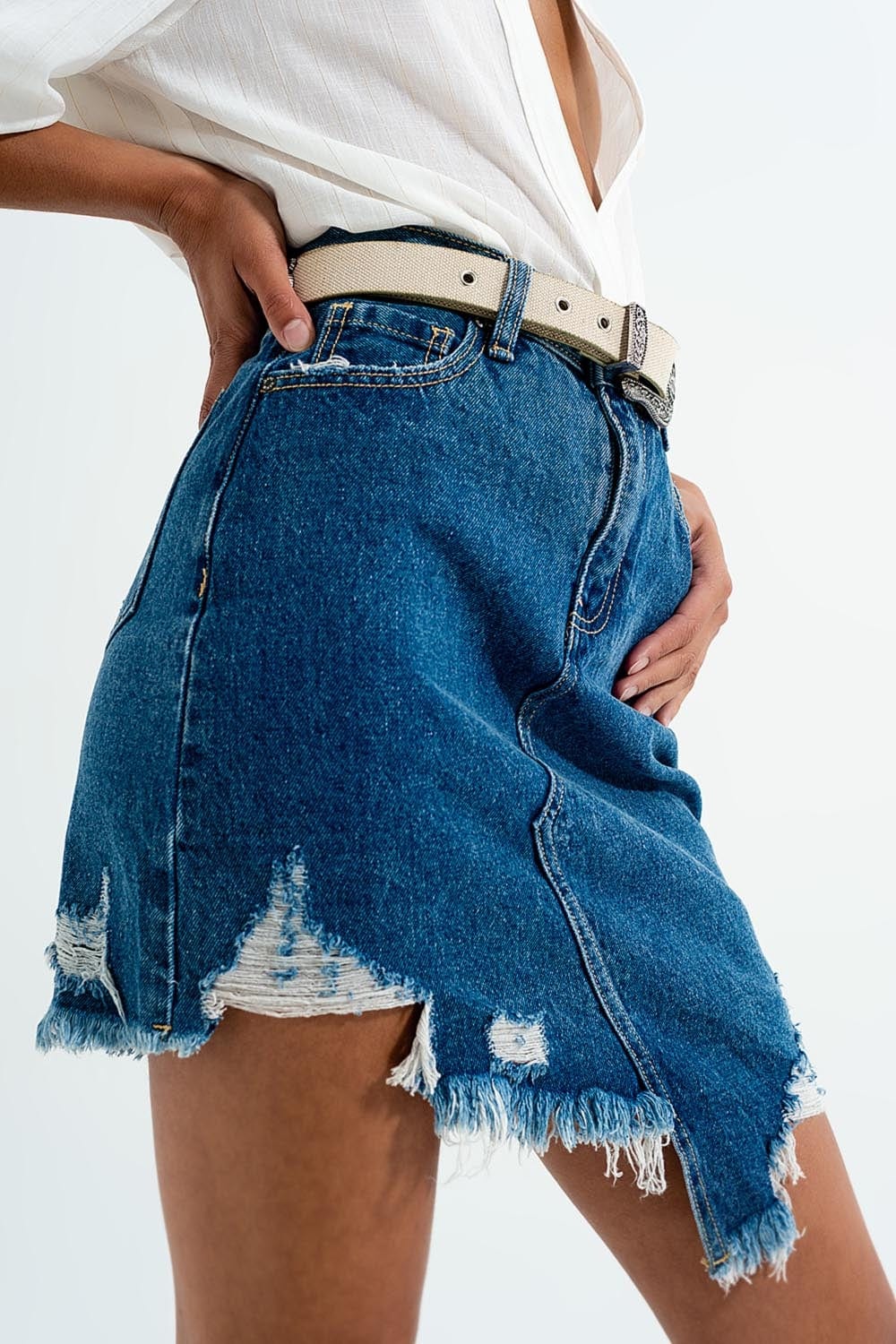 Q2 Women's Skirt Distressed Denim Skirt in Dark Wash