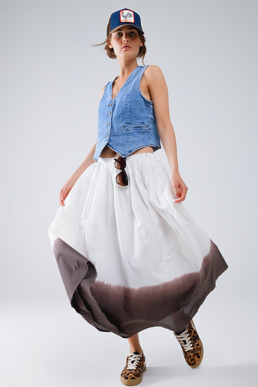 Q2 Women's Skirt Flowy Drop Waist White Skirt With Brown Ombre Detail