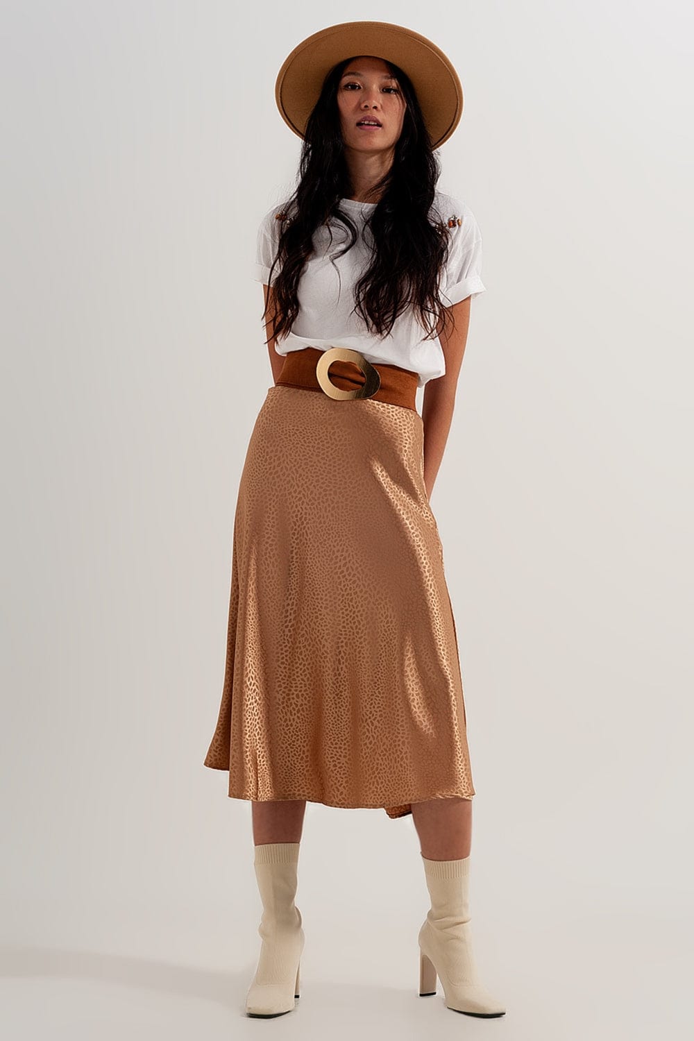 Q2 Women's Skirt Gold Color Midi Skirt in Abstract Animal Print