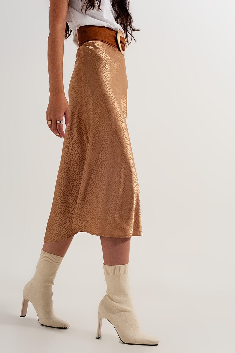 Q2 Women's Skirt Gold Color Midi Skirt in Abstract Animal Print